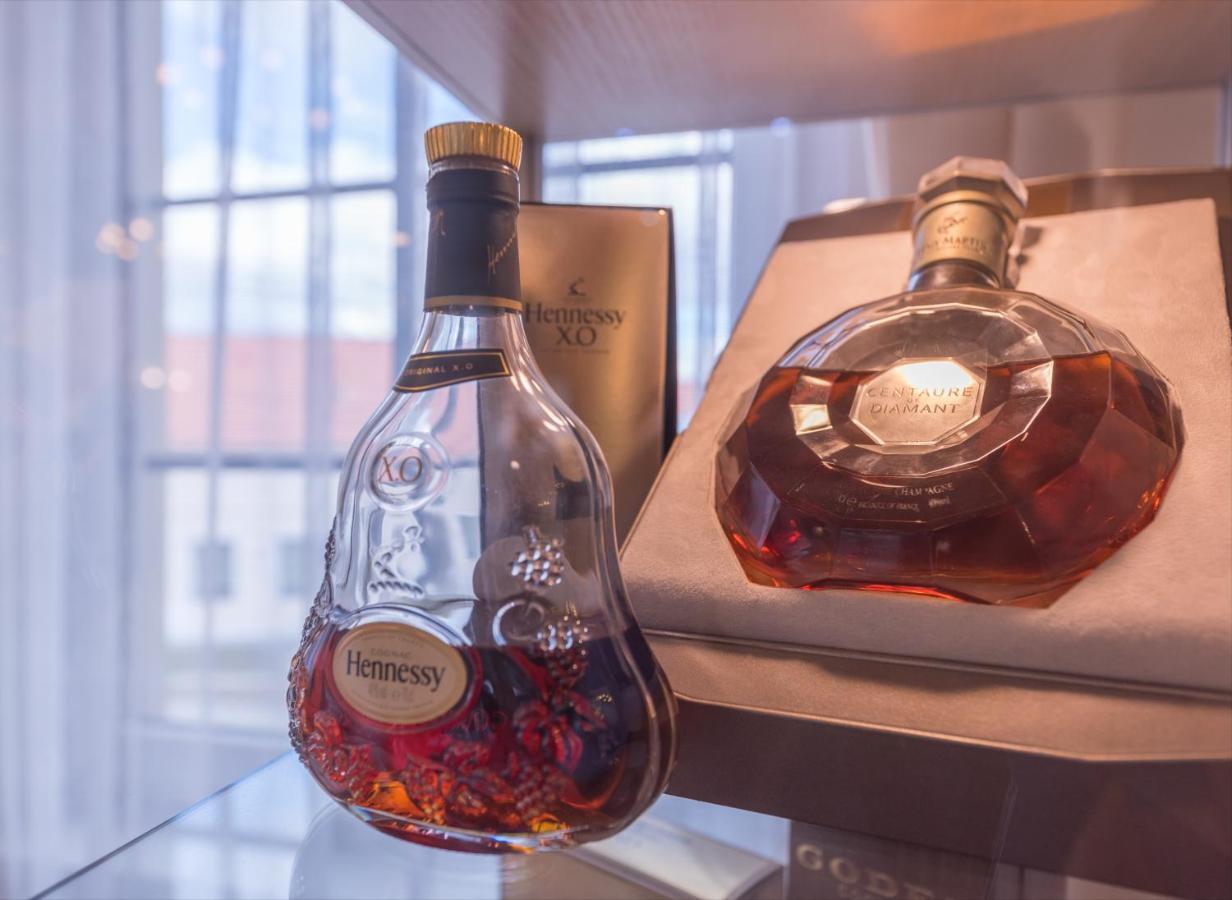 Wellness Hotel Iris Pavlov Eksteriør billede